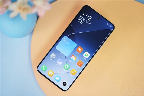 Domestic mobile phone brands such as Huawei and Xiaomi both launched an offensive against Apple, with sales falling by 30% in the first week of the year!