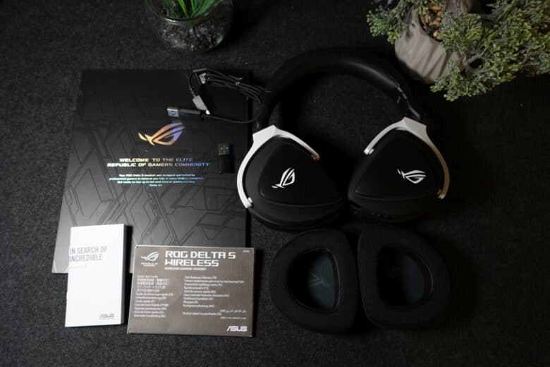 Kajian wayarles ASUS ROG Delta S (set kepala permainan Delta mempunyai kualiti bunyi yang sangat baik)