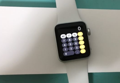 Apple Watchを強制的に再起動する方法