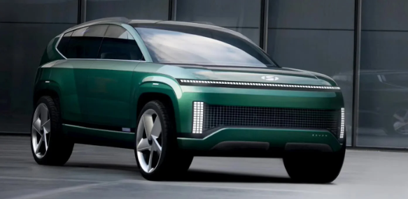 现代汽车加速电动化布局，IONIQ 7三排座SUV引领未来趋势
