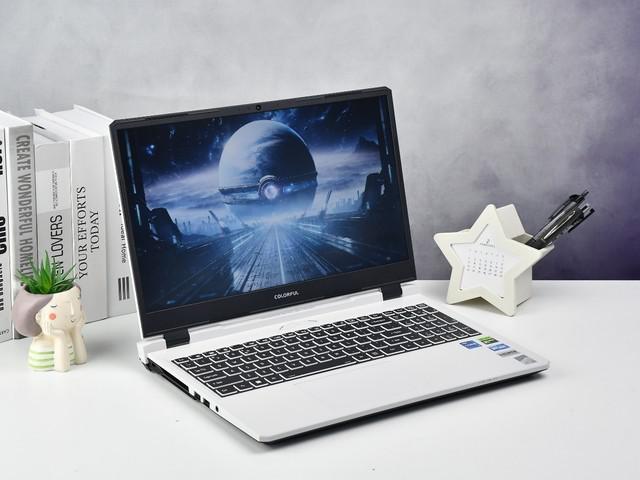 Colorful Hidden Star P15 24 Test: Ein hartgesottener Allround-Gaming-Laptop mit gutem Aussehen und guter Leistung