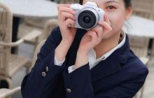 佳能白色微单相机 EOS R50 套机 6388 元