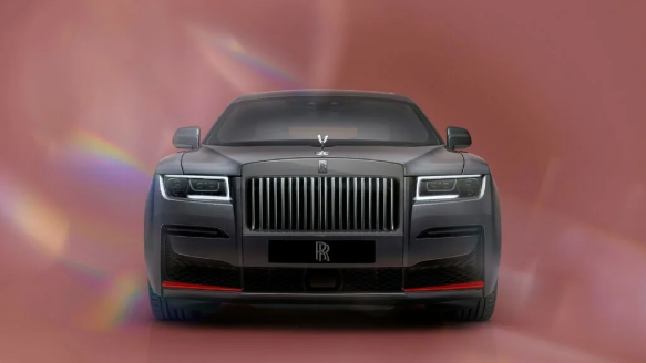 Rolls-Royces 120th anniversary gift, limited edition Ghost Colorful Prism” makes world premiere