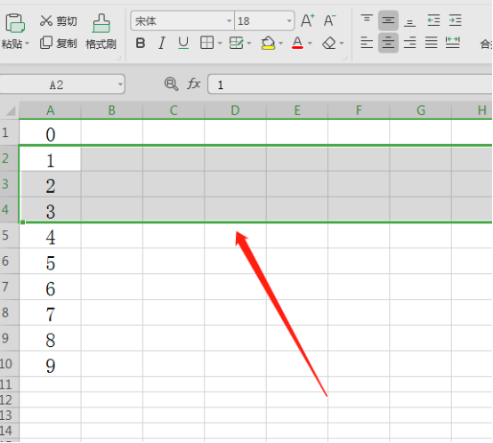 Comment ajouter trois lignes vides sous chaque ligne dans Excel