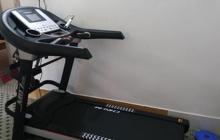 如何正确安装跑步机（简单步骤）