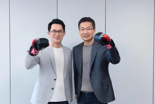 Redmi 重磅新品本月发布 卢伟冰将战斗拳套送给王腾-硬件测评-
