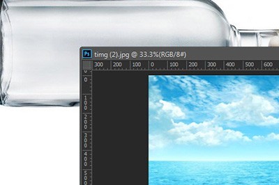 So füllen Sie mit Photoshop eine Szenerie in eine Flasche