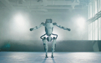 Hello, electric Atlas! Boston Dynamics robot comes back to life, 180-degree weird moves scare Musk