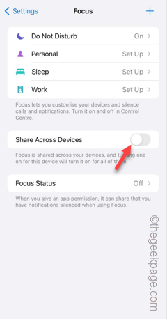 iPhone blocks contacts on its own: Fix