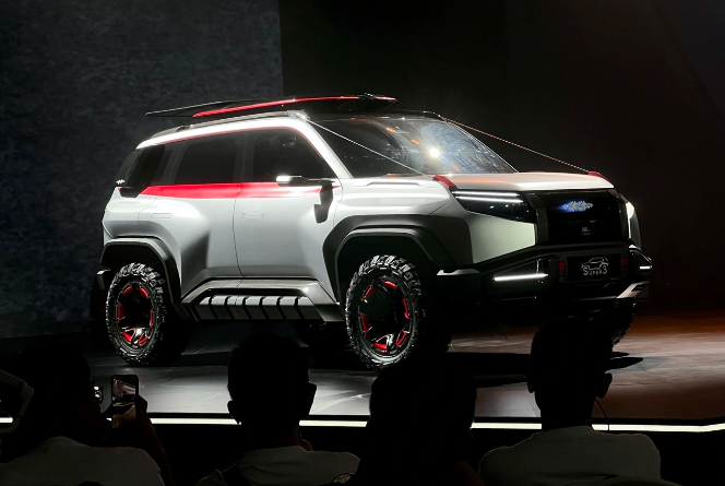 神秘任务即将开启,比亚迪方程豹“豹 3”伪装图公布