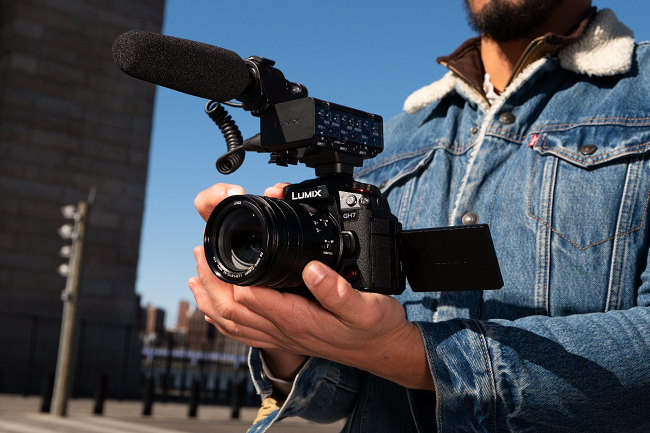 新一代视频旗舰,松下发布M43画幅LUMIX GH7