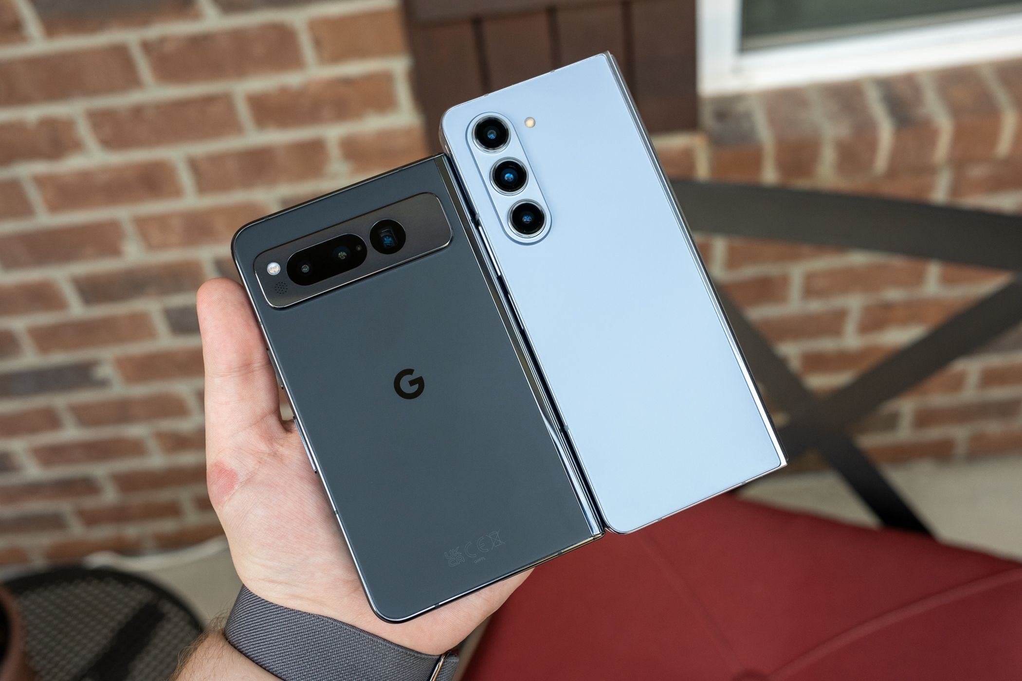 三星 Galaxy 与 Google Pixel：你应该买哪一个？