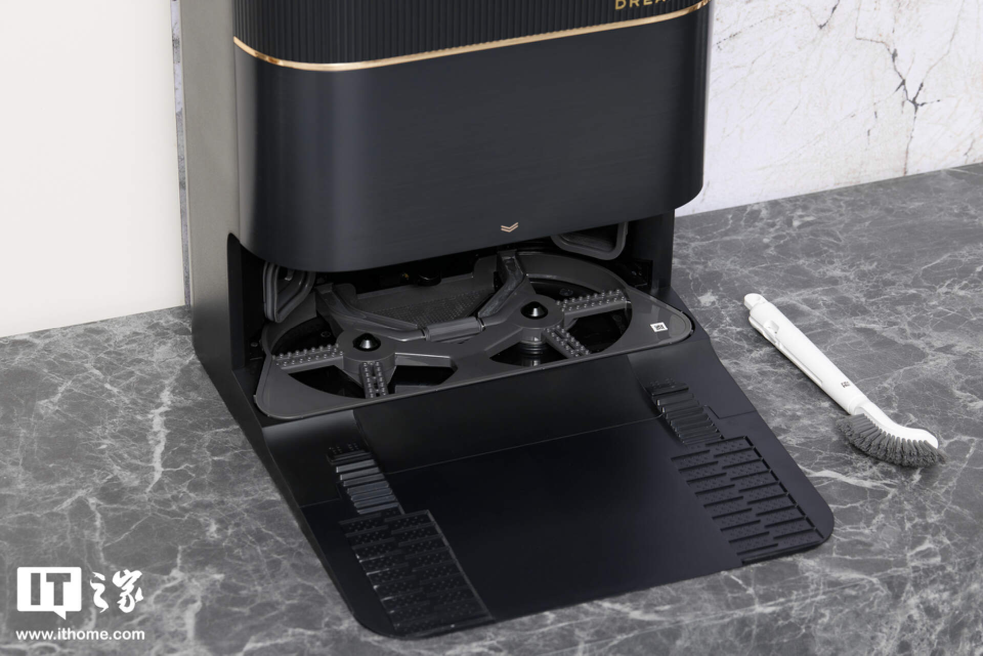 追觅扫拖旗舰 X40 Pro Ultra 体验:首创升降式激光雷达 + 仿生「双」机械臂,家居清洁更彻底