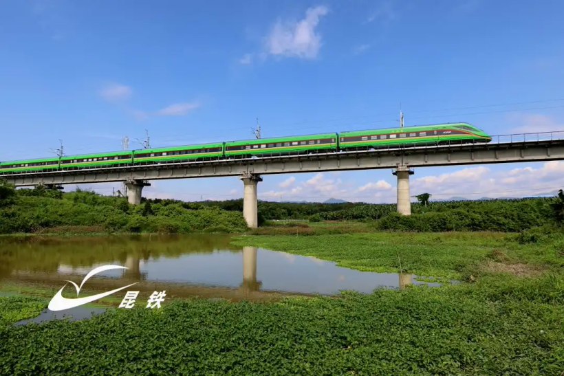 中老铁路国际旅客列车开行满 1000 列次,累计发送旅客超 96 万人次