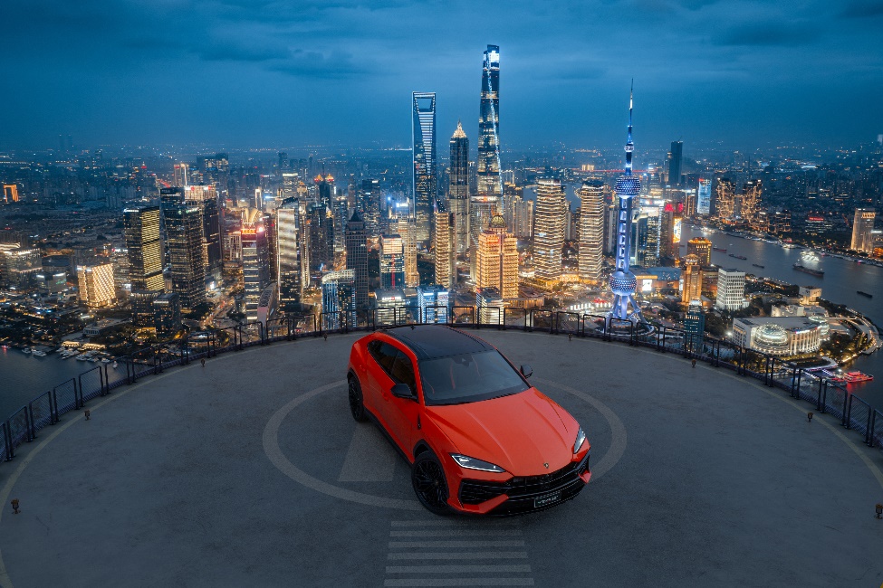 闪耀外滩 兰博基尼发布Urus SE最新官方图片