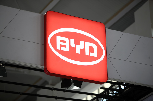 BYD executive: Most of Huawei and Xiaomi mobile phones are produced by BYD