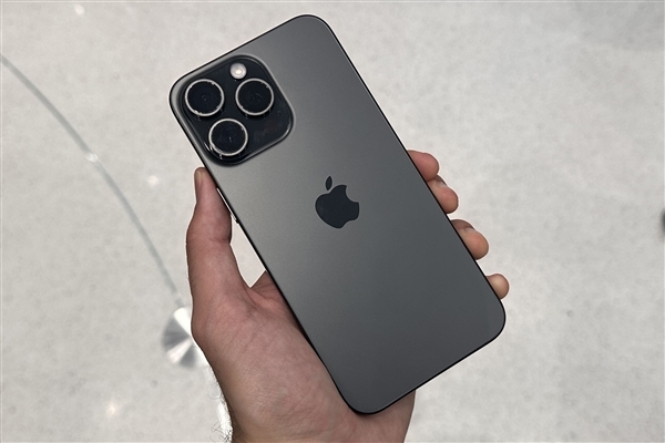 iPhone memasuki era AI! Apple Intelligence debut pada musim luruh: tetapi terdapat tiga penyesalan