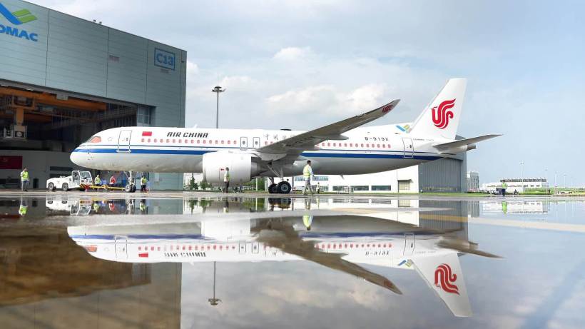 Air China's first C919 domestically produced large aircraft is about to make its maiden flight: it is expected to enter commercial operation on September 10, flying Beijing-Shanghai and Beijing-Hangzhou routes