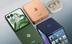 曝摩托罗拉 Razr 50s 小折叠已开始研发 售价或更亲民