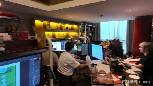 《黑神话》研发商15公里内，一家小团队正在奋力求生
