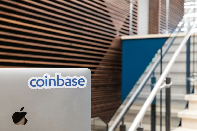 Coinbase、ビットコインとDeFiを統合するためにビットコインのラップバージョンであるcbBTCを発表