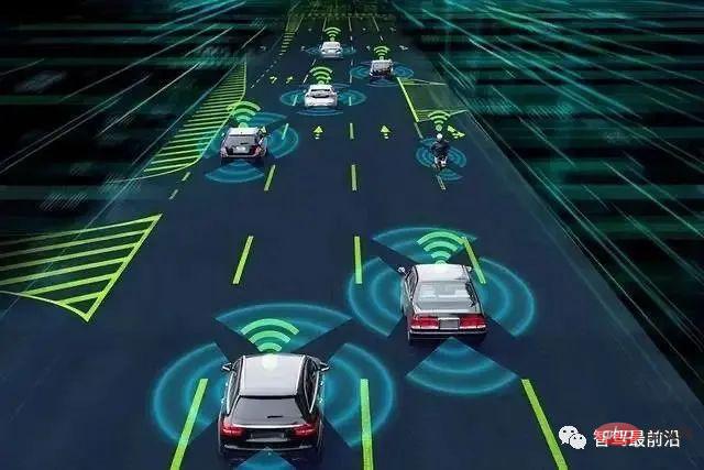 Looking at the future of self-driving cars from the development of 5G mobile phones