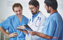 在医疗保健领域实施人工智能的优缺点是什么?