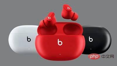 Les Beats Studio Buds bénéficient dune fenêtre contextuelle de batterie, dun couplage iCloud instantané et bien plus encore avec le nouveau micrologiciel