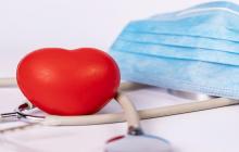 手机借助AI闻“声”辨新冠