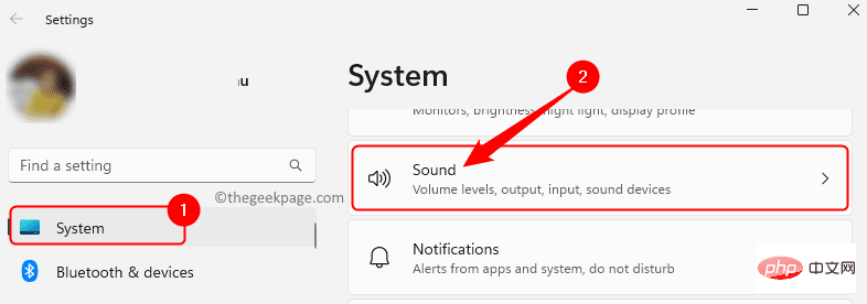 Le microphone sajuste automatiquement dans Windows 11/10 (résolu)