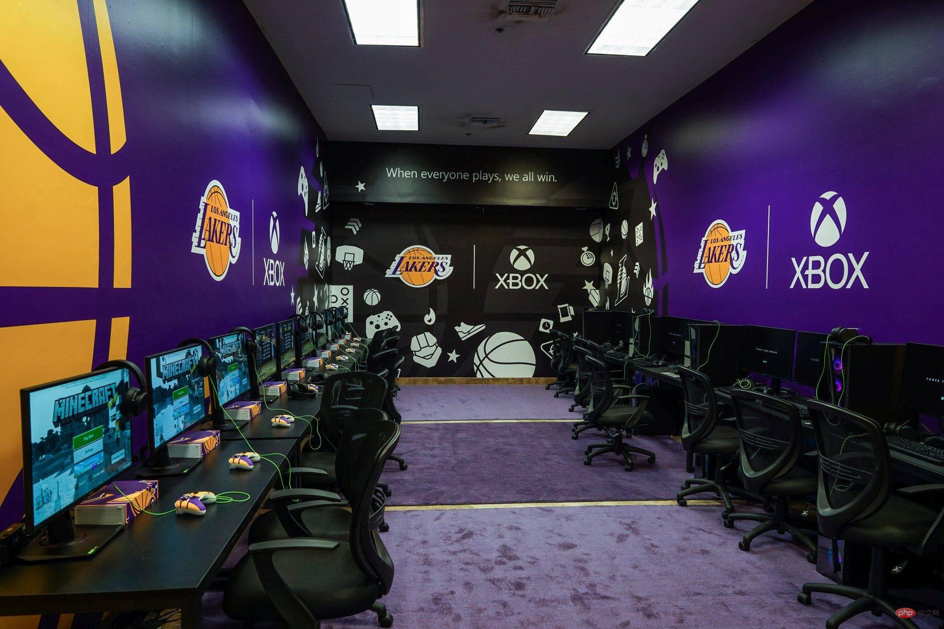 Xbox, Los Angeles Lakers et Dwight Howard sassocient pour créer un nouveau Dream Space