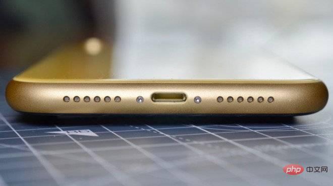 iPhone 14 tidak menukar USB-C tetapi meningkatkan kelajuan pemindahan Lightning