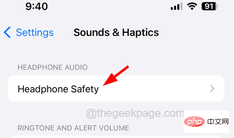 iPhone volume automatically decreases [Solved]