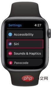 Comment utiliser Siri pour annoncer des messages sur Apple Watch