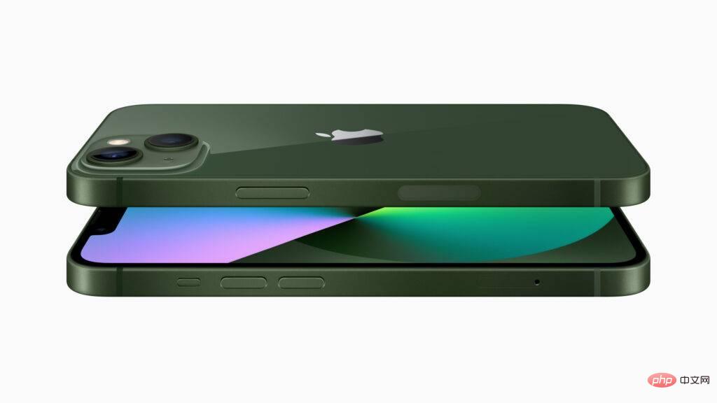 Apple、iPhone 13 Pro/iPhone 13のグリーンバージョンを発売