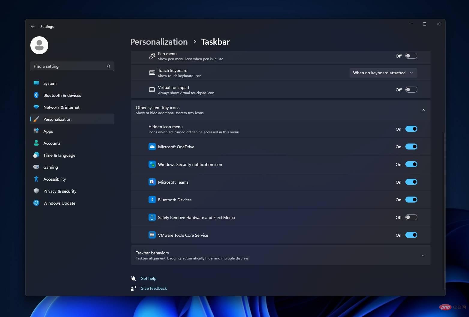 New Windows 11 features promise cleaner taskbar at the expense of functionality