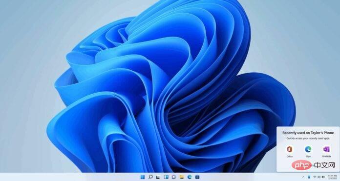 Windows 11 的任务栏最新功能是 Your Phone 应用程序集成