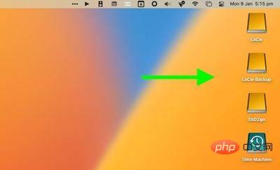 如何隐藏 Mac 桌面上的外部驱动器