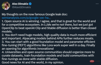 一份谷歌内部文件泄露显示，谷歌和OpenAI都缺乏有效的保护机制，因此大型模型的门槛正在被开源社区不断降低。
