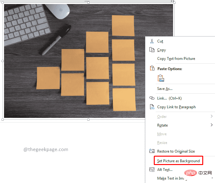 Bagaimana untuk menetapkan gambar sebagai latar belakang dalam OneNote