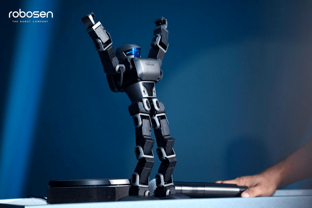 Robot + AI, Autobot finally comes into reality