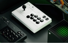 八位堂宣布全球首款获得Xbox官方授权的无线街机摇杆即将上市