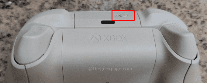 如何重置 Xbox Series S 或 X 的控制器