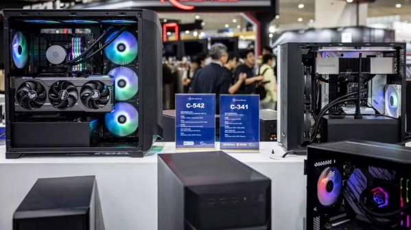 银欣亮相Computex 2023，展示支持接口背插的C-542和C-341机箱