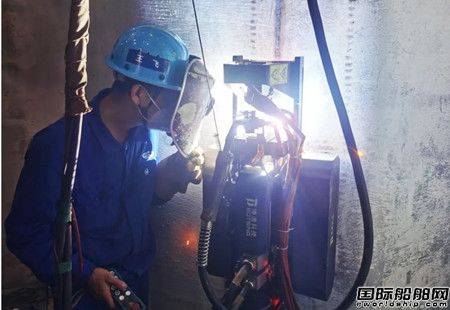 A major breakthrough! Wuchang Shipbuilding uses welding robots for the first time in duplex stainless steel ship construction