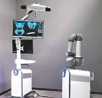 Roboter für orthopädische Chirurgie wird zum „Superassistenten“