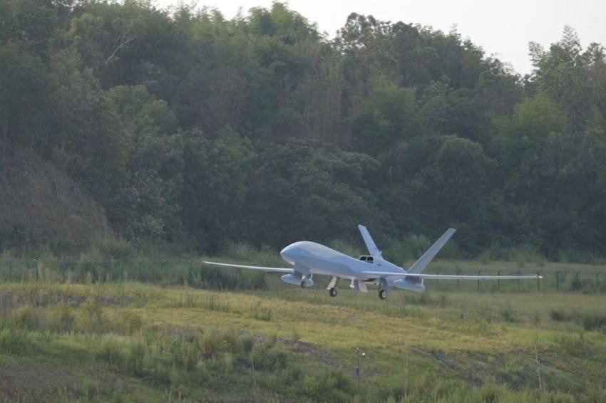 兩型無人機完成交付！國家級機動觀測業務正式啟動