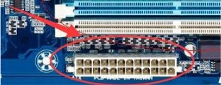 So schließen Sie das Einschaltkabel des unter Win7 zusammengebauten Computer-Motherboards an