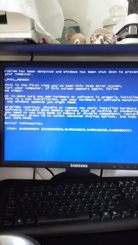 Why does win7 computer have a blue screen?