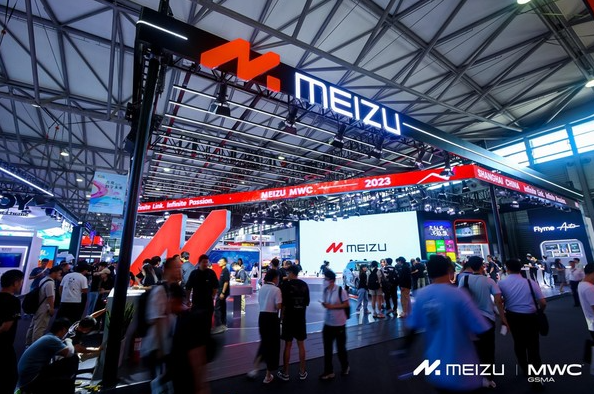 „Mobile Phone Domain“-Konzept: Die Xingji Meizu Group ebnet den Weg zur Integration von Unterhaltungselektronik und Smart Cars